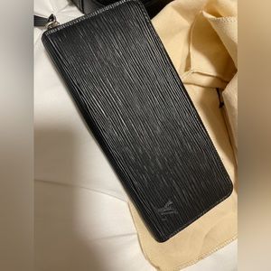 Louis Vuitton Clemence  Black Wallet